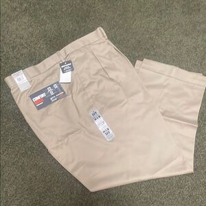 Dockers Khaki Comfort Waist Pants